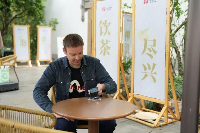 多举措提升支付便利，入境游客“五一”消费同比翻番