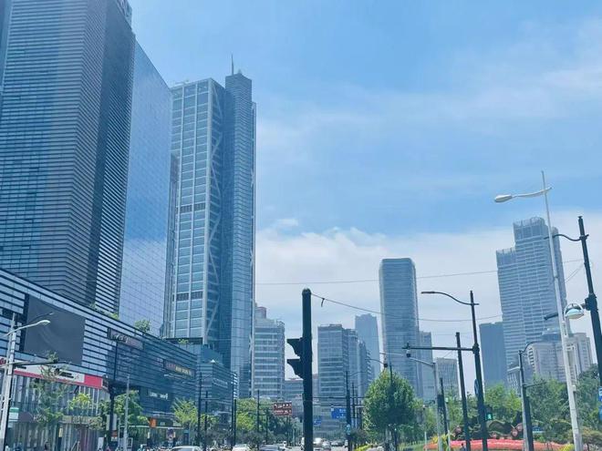 保利置业42亿重仓杨浦，中海“笑了”